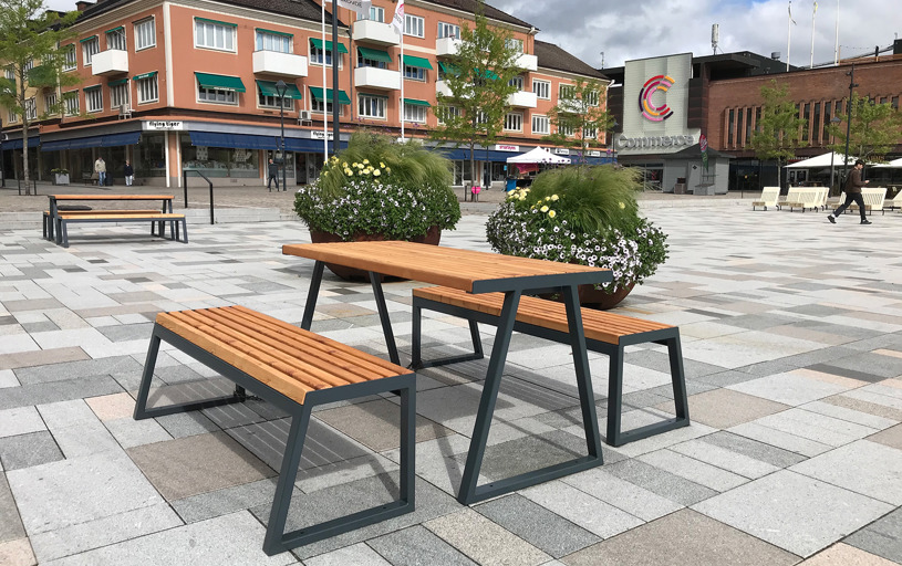 PICTOR Torg Skövde 2 Case Image